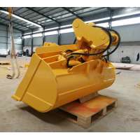 Hydraulic excavator tilting bucket